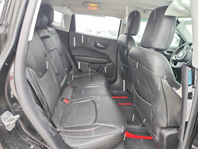 2018 Jeep Compass მანქანა იყიდება აუქციონზე, vin: 3C4NJDBB5JT138842, აუქციონის ნომერი: 98721605