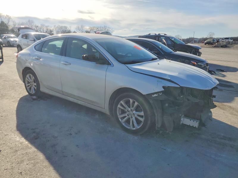 99106795 :رقم المزاد ، 1C3CCCAB9FN610050 vin ، 2015 Chrysler 200 مزاد بيع