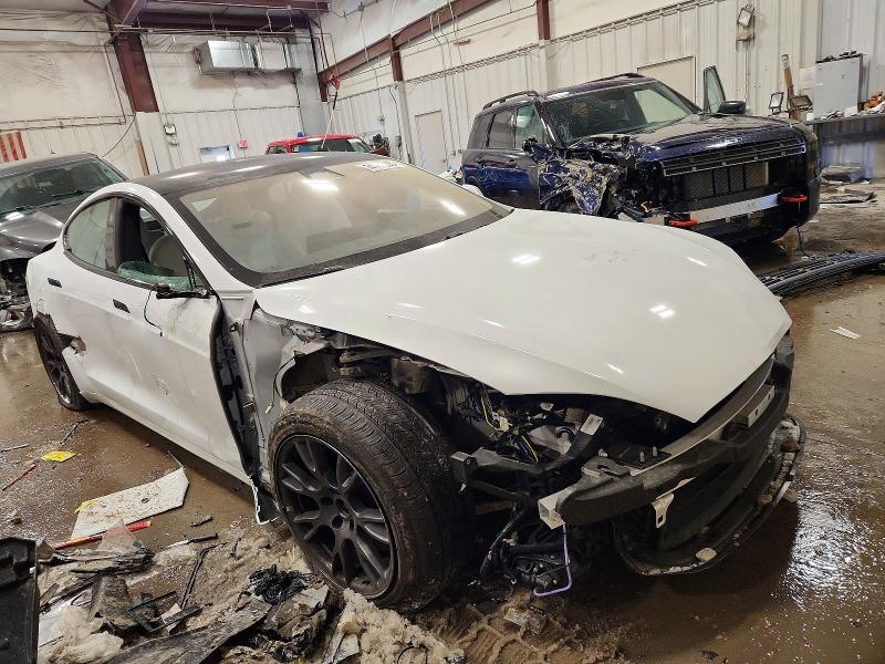 Продажа на аукционе авто 2023 Tesla Model S, vin: 5YJSA1E5XPF502316, номер лота: 74764005