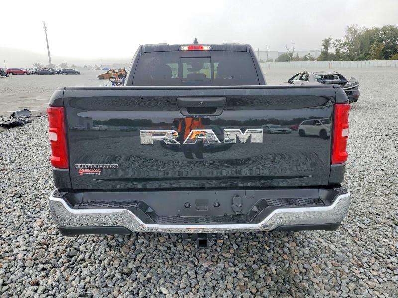Продаж на аукціоні авто 2025 Ram 1500, vin: 1C6RREBG1SN586760, номер лоту: 99915085