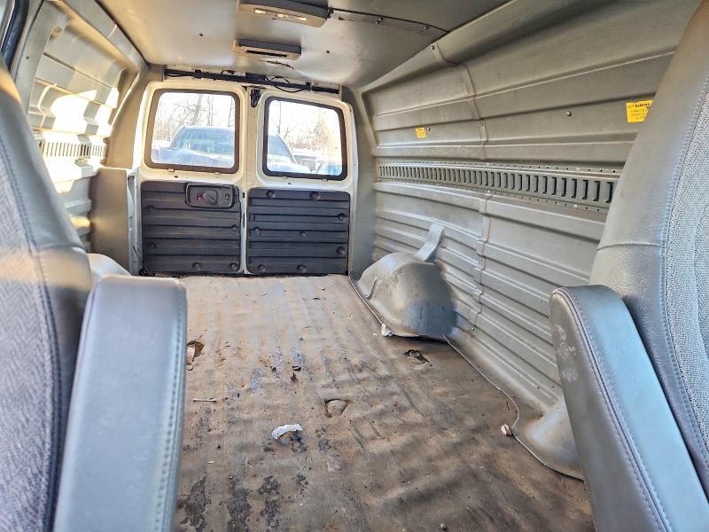 98614215 :رقم المزاد ، 1GCWGAFP4J1344376 vin ، 2018 Chevrolet Express G2500 مزاد بيع