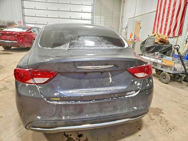 98975445 :رقم المزاد ، 1C3CCCAB8FN742958 vin ، 2015 Chrysler 200 مزاد بيع