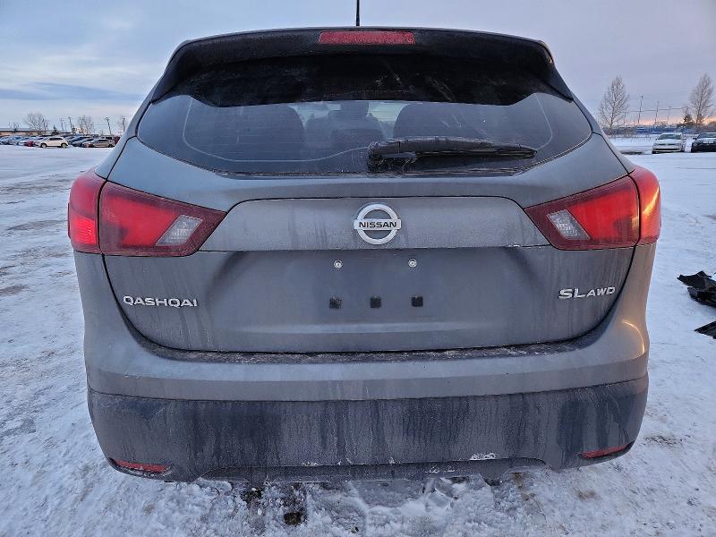 99214745 :رقم المزاد ، JN1BJ1CR1JW287338 vin ، 2018 Nissan Rogue Sport مزاد بيع