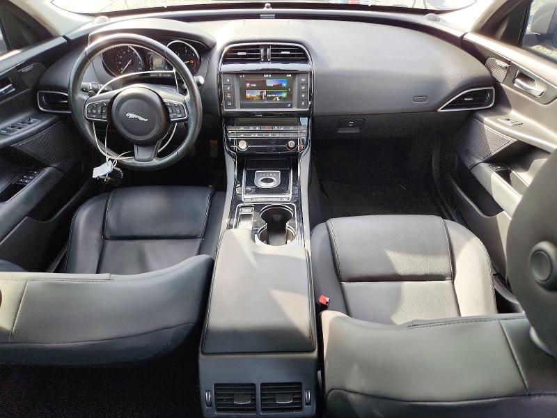 Продаж на аукціоні авто 2017 Jaguar Xe Premium, vin: SAJAD4BN8HA952387, номер лоту: 72489215