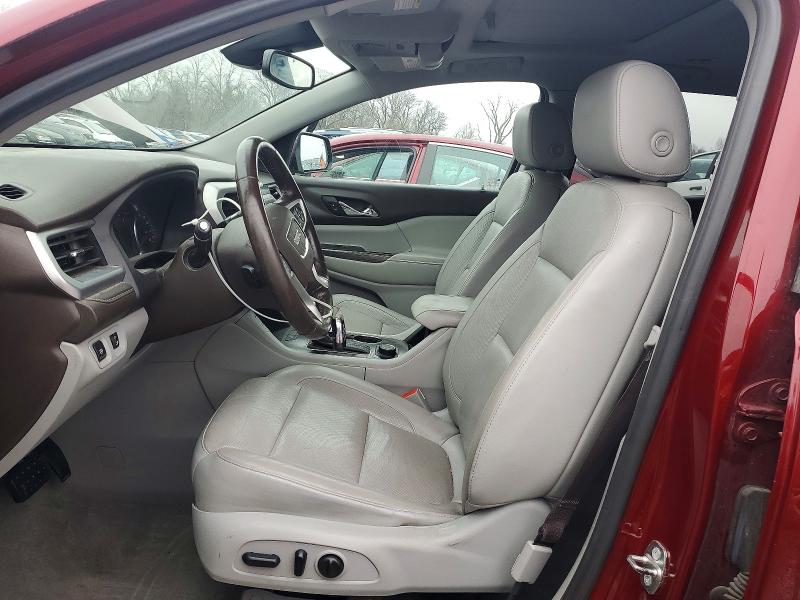 98039665 :رقم المزاد ، 1GKKNWLS8JZ180937 vin ، 2018 Gmc Acadia مزاد بيع