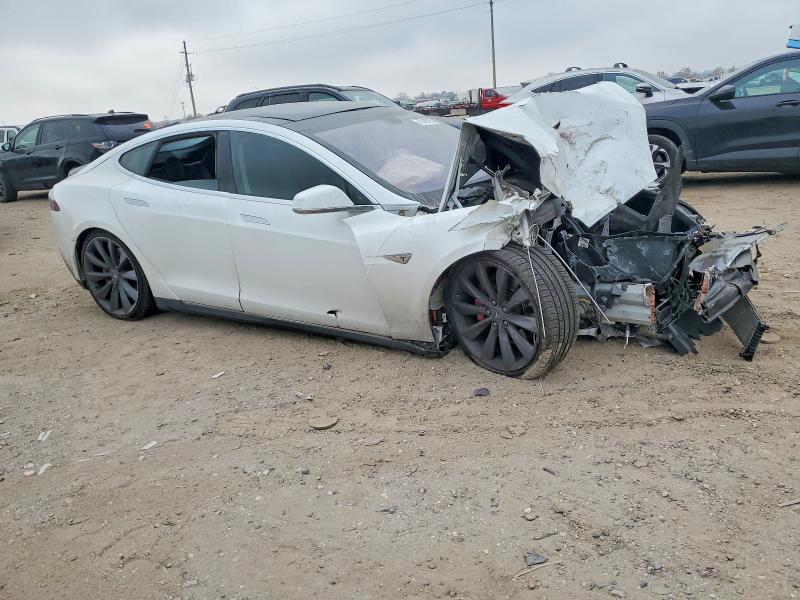 72196755 :رقم المزاد ، 5YJSA1CP7DFP08029 vin ، 2013 Tesla Model S مزاد بيع