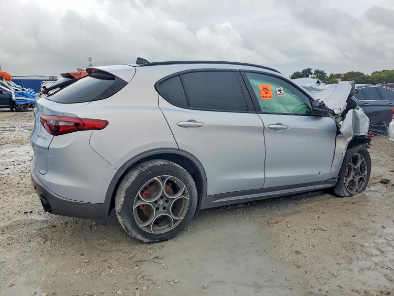 2022 Alfa Romeo Stelvio Ti მანქანა იყიდება აუქციონზე, vin: ZASPAKBN0N7D46121, აუქციონის ნომერი: 72400645