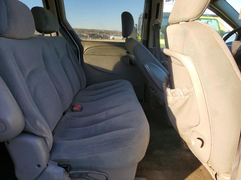 Auction sale of the 2006 Chrysler Town & Country, vin: 1A4GP45R56B589952, lot number: 74043785