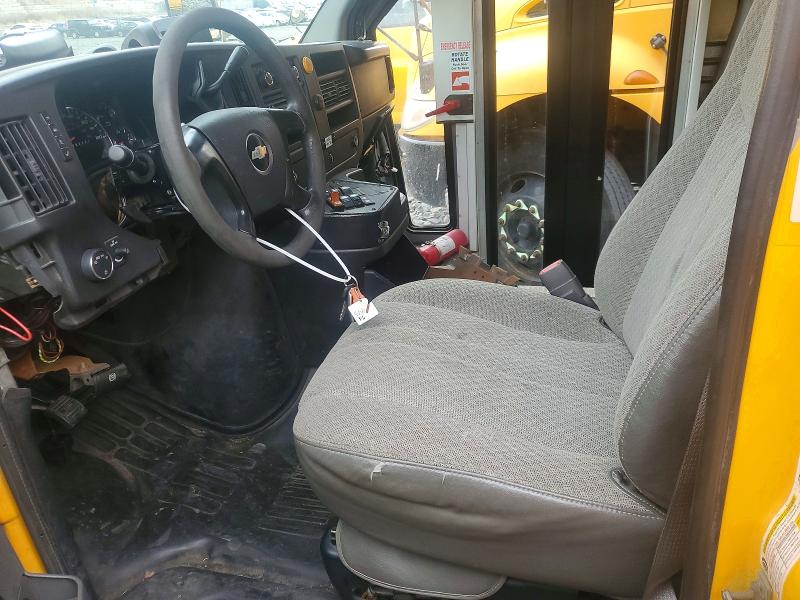 72469355 :رقم المزاد ، 1GBHG31C891156131 vin ، 2011 Chev Bus مزاد بيع