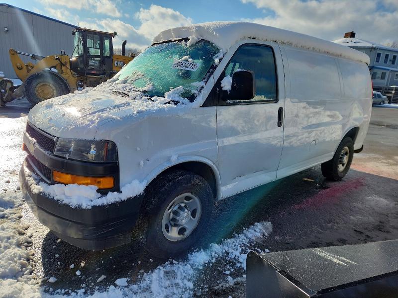 98614215 :رقم المزاد ، 1GCWGAFP4J1344376 vin ، 2018 Chevrolet Express G2500 مزاد بيع
