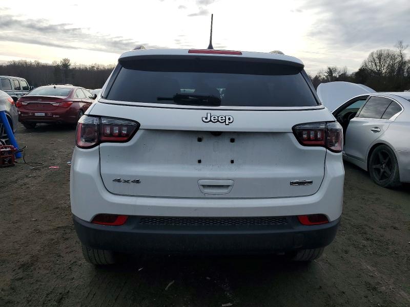 Продаж на аукціоні авто 2022 Jeep Compass, vin: 3C4NJDFB4NT178944, номер лоту: 72652545