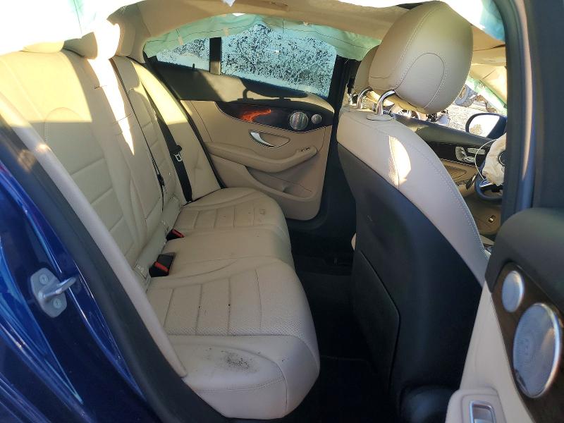 72585075 :رقم المزاد ، W1KWF8EB4MR615465 vin ، 2021 Mercedes-benz C 300 4mat مزاد بيع