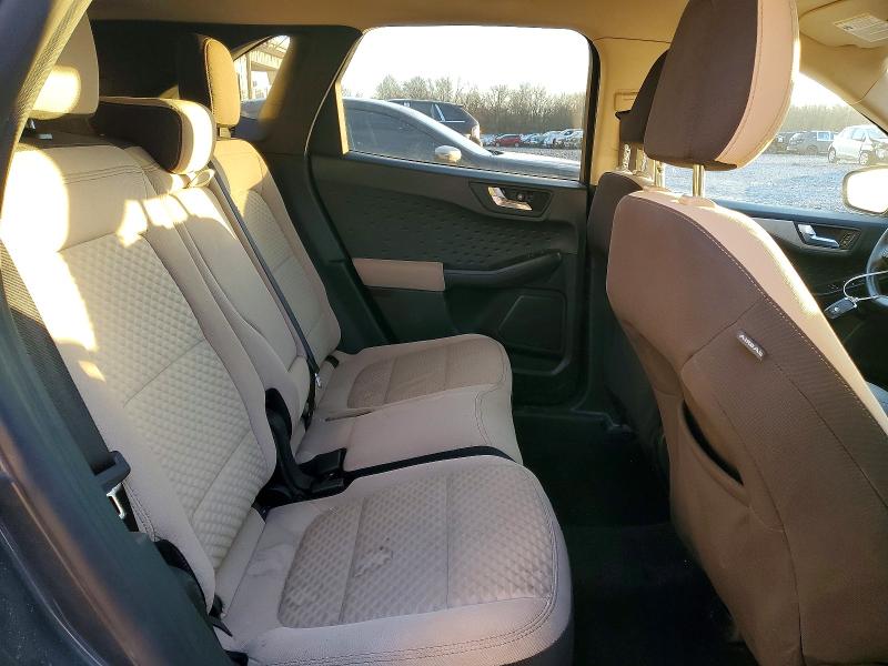 Продажа на аукционе авто 2020 Ford Escape, vin: 1FMCU0BZ2LUB13695, номер лота: 72561925