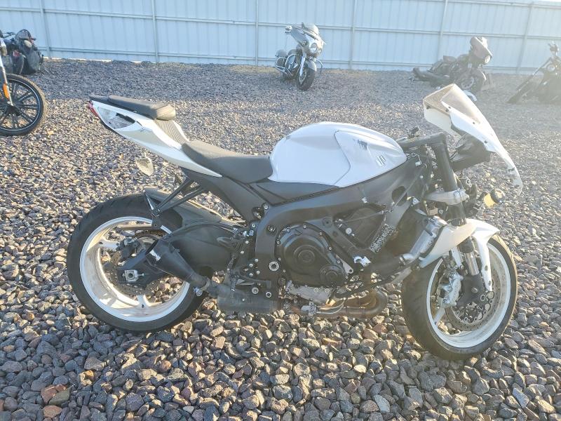 2019 Suzuki Gsx-r600 მანქანა იყიდება აუქციონზე, vin: JS1GN7FA3K7101241, აუქციონის ნომერი: 73682025