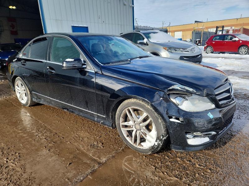 Продажа на аукционе авто 2014 Mercedes-benz C, vin: WDDGF8AB7EA949788, номер лота: 97944375