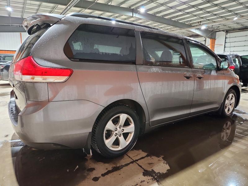 Продаж на аукціоні авто 2014 Toyota Sienna, vin: 5TDKK3DC2ES462881, номер лоту: 74389515