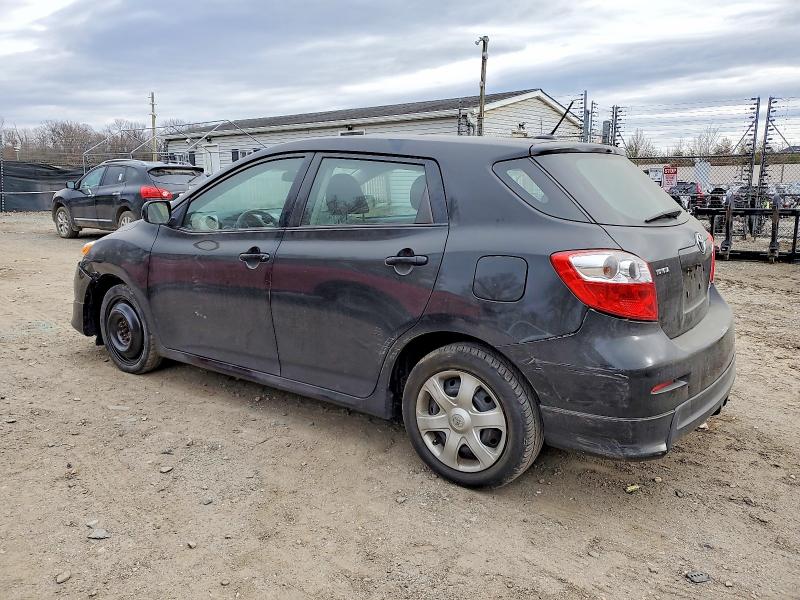 99015895 :رقم المزاد ، 2T1LE4EE5AC013733 vin ، 2010 Toyota Corolla Matrix مزاد بيع