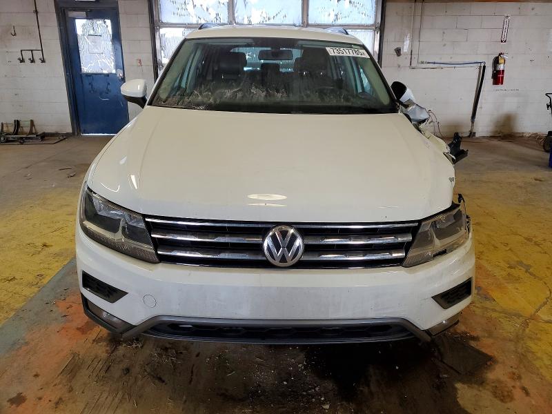 Продажа на аукционе авто 2018 Volkswagen Tiguan, vin: 3VV2B7AX4JM001031, номер лота: 73517785
