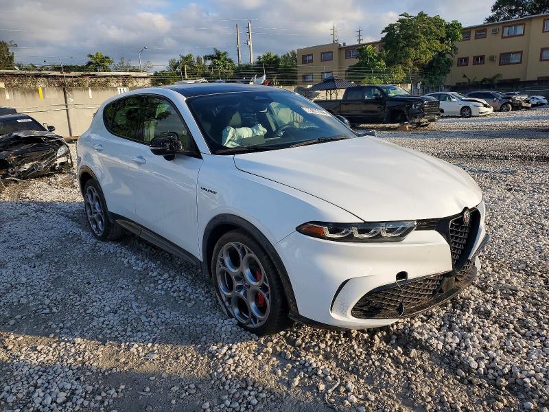 Продаж на аукціоні авто 2024 Alfa Romeo Tonale, vin: ZASPATDW0R3048917, номер лоту: 73072595