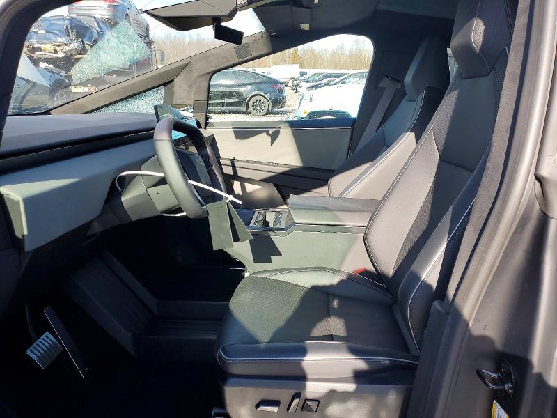 Продажа на аукционе авто 2025 Tesla Cybertruck, vin: 7G2CEHED2SA067867, номер лота: 98867795