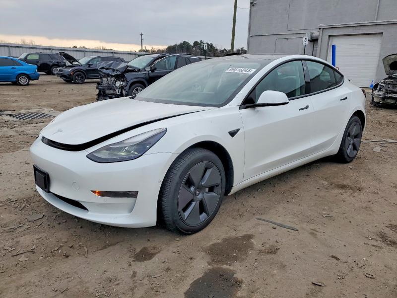 99516045 :رقم المزاد ، 5YJ3E1EB2NF114573 vin ، 2022 Tesla Model 3 مزاد بيع