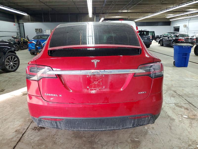 Продажа на аукционе авто 2018 Tesla Model X, vin: 5YJXCDE25JF143682, номер лота: 98389875