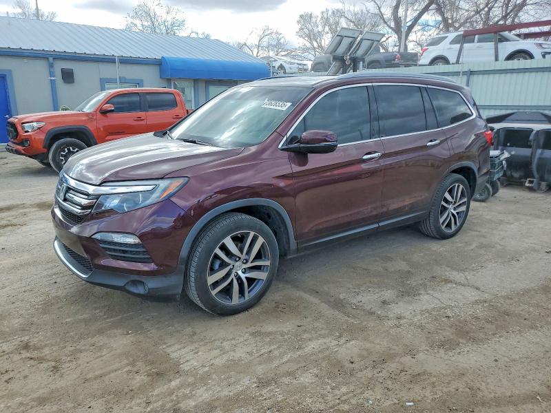 Продаж на аукціоні авто 2017 Honda Pilot, vin: 5FNYF6H93HB062612, номер лоту: 73628535