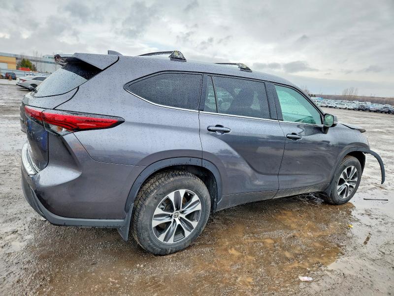 2022 Toyota Highlander მანქანა იყიდება აუქციონზე, vin: 5TDGZRBHXNS208029, აუქციონის ნომერი: 98404735