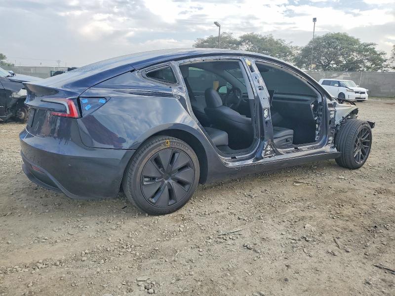 2025 Tesla Model 3 მანქანა იყიდება აუქციონზე, vin: 5YJ3E1EA7SF045303, აუქციონის ნომერი: 73749785