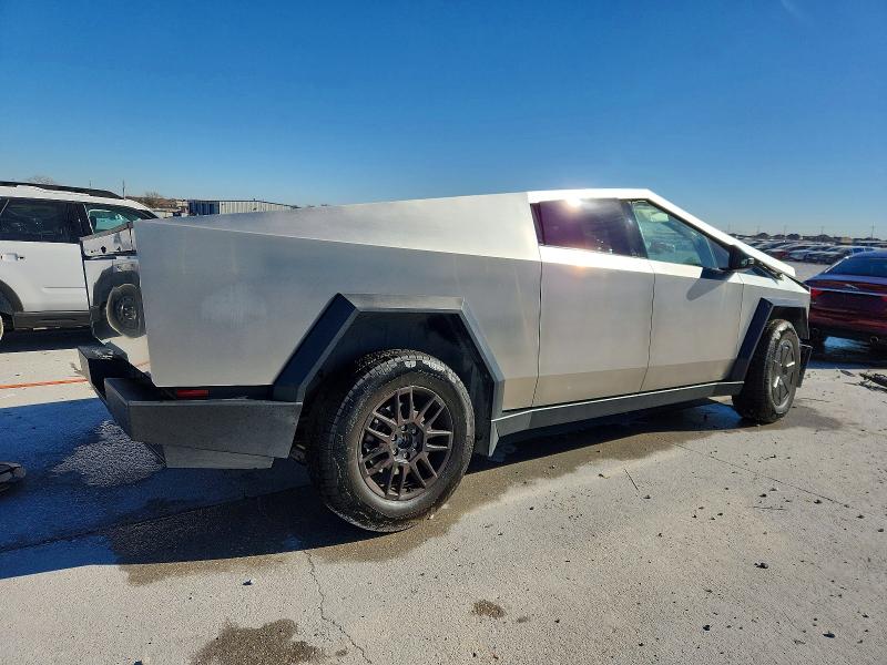 98957145 :رقم المزاد ، 7G2CEHED6RA040486 vin ، 2024 Tesla Cybertruck مزاد بيع