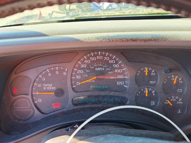 74732555 :رقم المزاد ، 3GNEC16Z44G118912 vin ، 2004 Chevrolet Suburban مزاد بيع
