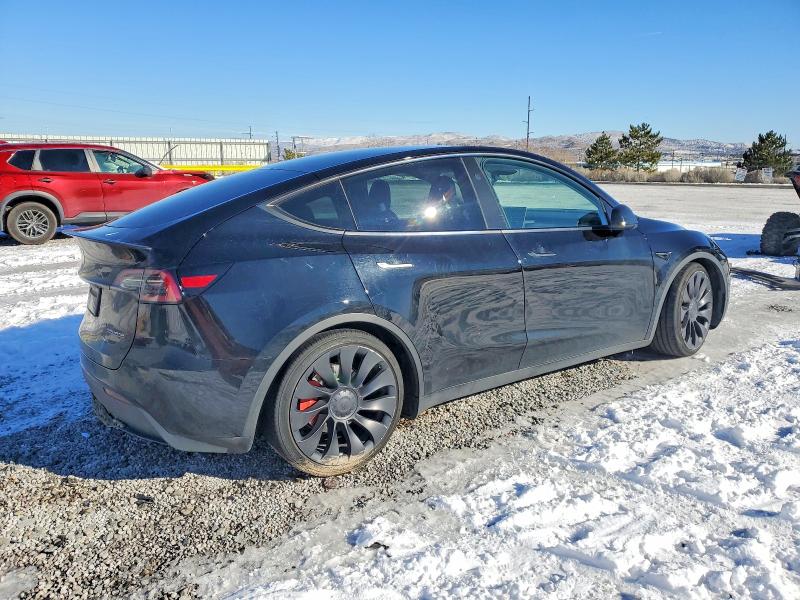 2024 Tesla Model Y მანქანა იყიდება აუქციონზე, vin: 7SAYGDEF4RF161293, აუქციონის ნომერი: 72138125