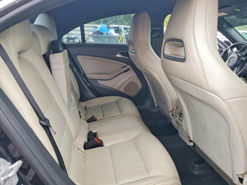 72693135 :رقم المزاد ، WDDSJ4EB8FN254452 vin ، 2015 Mercedes-benz Cla 250 مزاد بيع