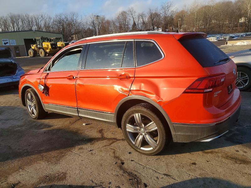 Продажа на аукционе авто 2018 Volkswagen Tiguan, vin: 3VV4B7AX4JM218880, номер лота: 72183165