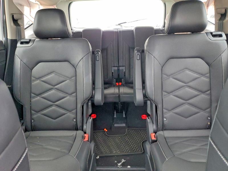 Продажа на аукционе авто 2024 Volkswagen Atlas, vin: 1V2HR2CA3RC511737, номер лота: 75392125