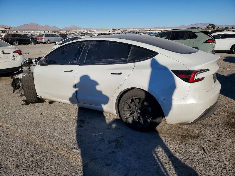 Продажа на аукционе авто 2024 Tesla Model 3, vin: 5YJ3E1EB0RF834752, номер лота: 72496985