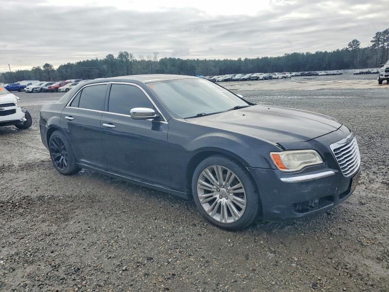 2011 Chrysler 300 მანქანა იყიდება აუქციონზე, vin: 2C3CA5CG5BH500819, აუქციონის ნომერი: 74693895