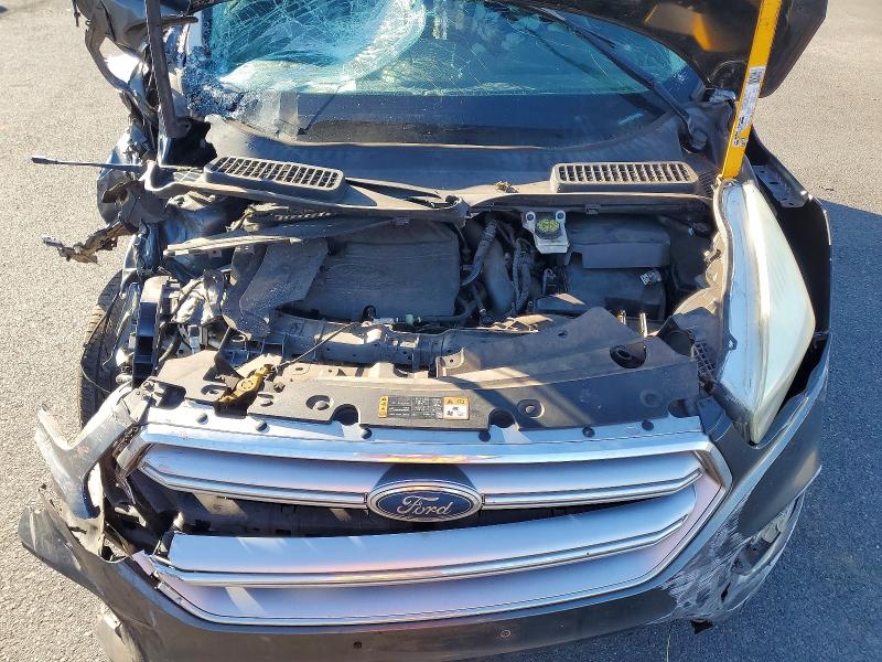 Продаж на аукціоні авто 2017 Ford Escape, vin: 1FMCU0GDXHUC73330, номер лоту: 72705235