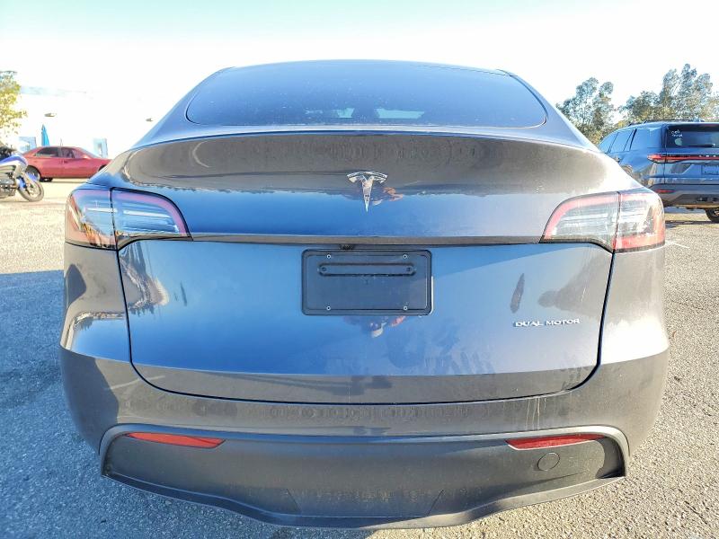98388365 :رقم المزاد ، 7SAYGAEE5PF903381 vin ، 2023 Tesla Model Y مزاد بيع