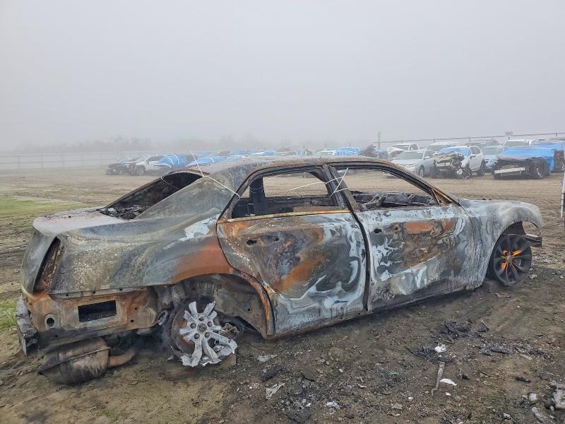 74032855 :رقم المزاد ، 2C3CCAAG9FH853639 vin ، 2015 Chrysler 300 مزاد بيع