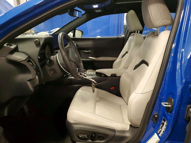 Продаж на аукціоні авто 2025 Lexus Ux, vin: JTHUCJDH9S2010112, номер лоту: 98563355