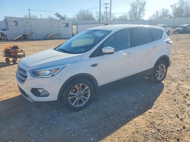 Aukcja sprzedaży 2017 Ford Escape, vin: 1FMCU0GD8HUC78395, numer aukcji: 99622145