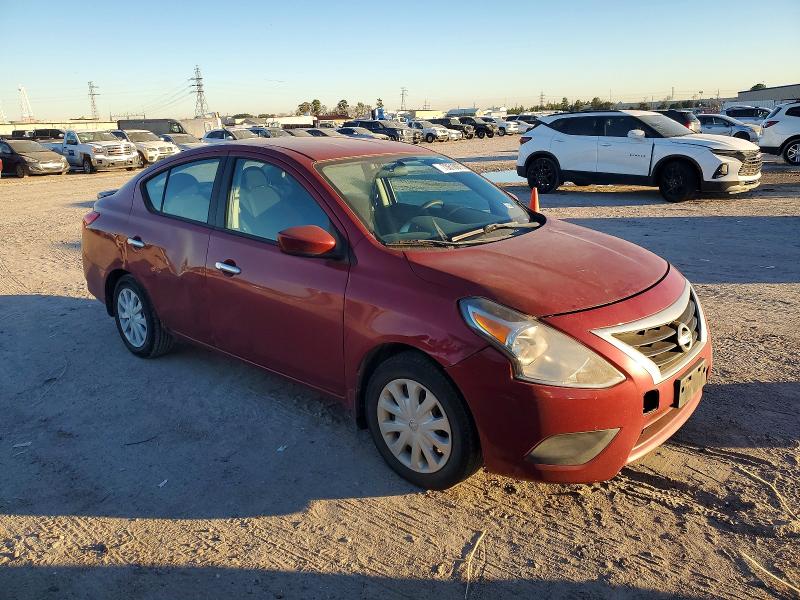 73618975 :رقم المزاد ، 3N1CN7AP2FL900593 vin ، 2015 Nissan Versa S مزاد بيع