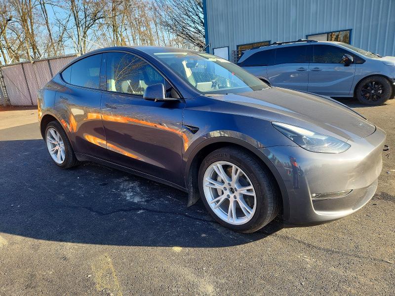 2023 Tesla Model Y მანქანა იყიდება აუქციონზე, vin: 7SAYGAEE7PF771059, აუქციონის ნომერი: 74279395