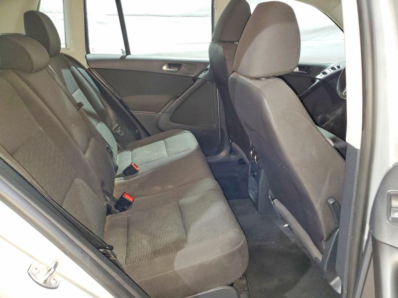 Продажа на аукционе авто 2013 Volkswagen Tiguan, vin: WVGBV7AX2DW548711, номер лота: 74289395