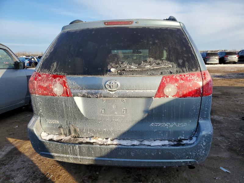 Продажа на аукционе авто 2008 Toyota Sienna, vin: 5TDZK22C88S218037, номер лота: 97681515