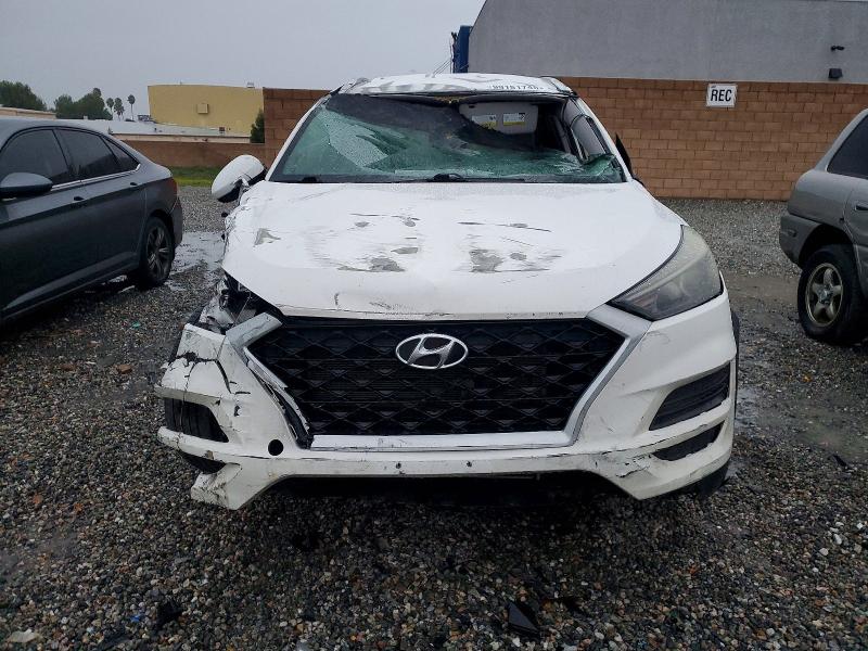 2019 Hyundai Tucson მანქანა იყიდება აუქციონზე, vin: KM8J33ALXKU894585, აუქციონის ნომერი: 99151745
