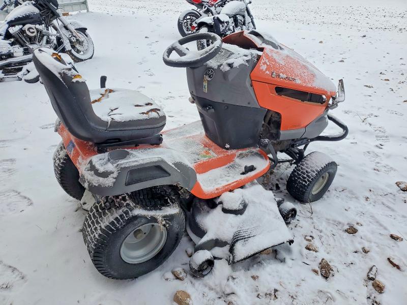74838035 :رقم المزاد ، HUSQLAWNMOWER vin ، 2021 Husqvarna Lawnmower مزاد بيع