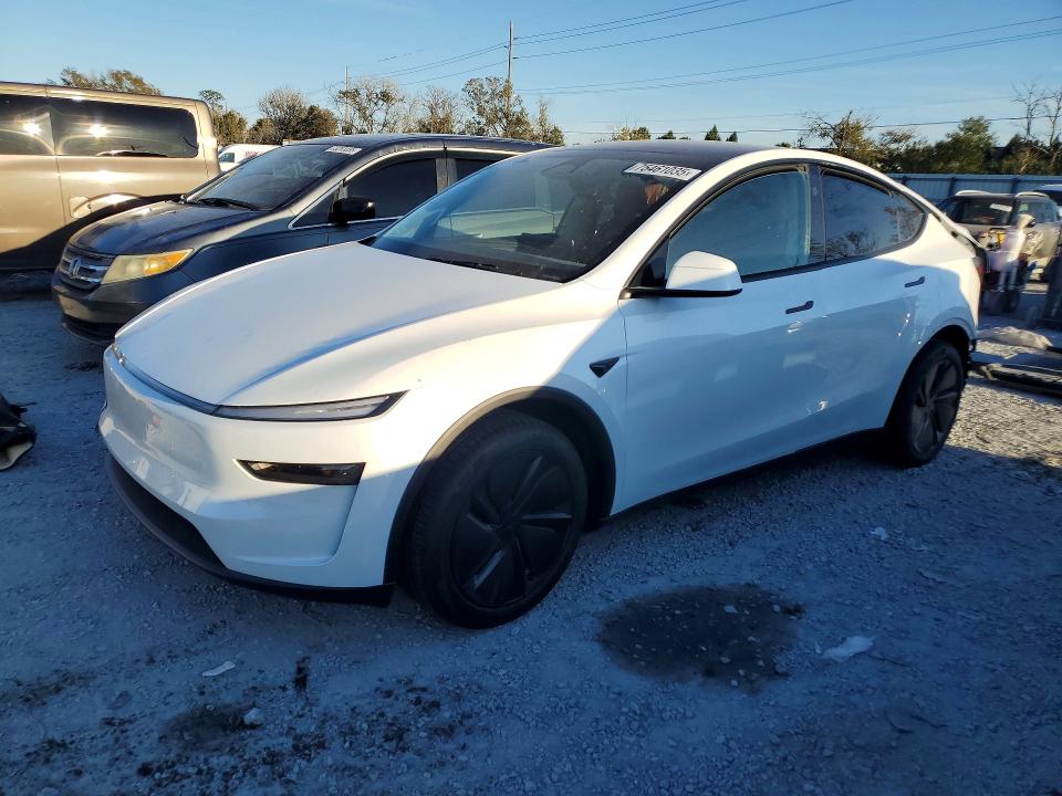 Продажа на аукционе авто 2026 Tesla Model Y, vin: 7SAYGDEE0TA587848, номер лота: 75461035