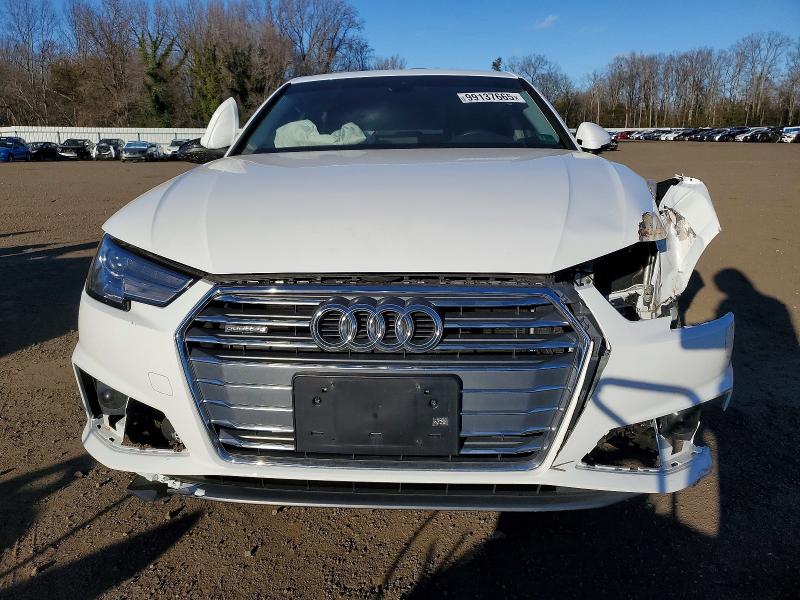 2019 Audi A4 მანქანა იყიდება აუქციონზე, vin: WAUDNAF46KN018105, აუქციონის ნომერი: 99137665